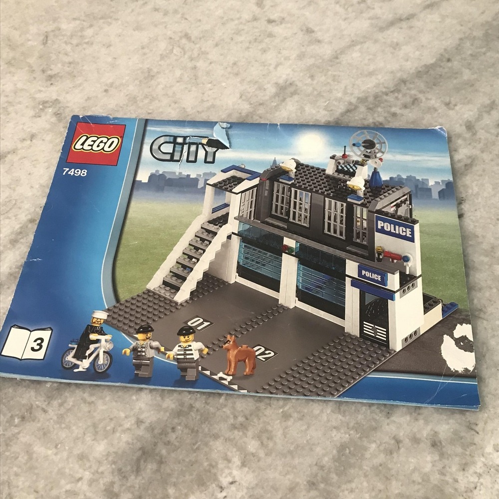 LEGO City Police Station‎ 7498 Instruction Manual Book 3 Original Building Guide
